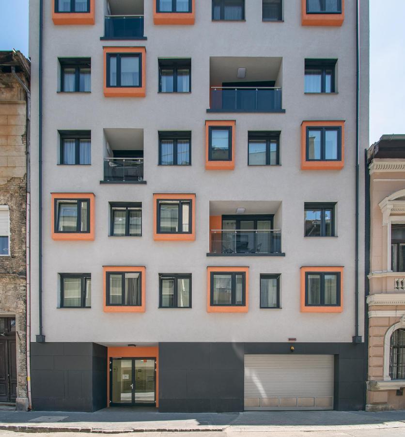 Corvin Apartment With Balcony And Ac Budapest Extérieur photo